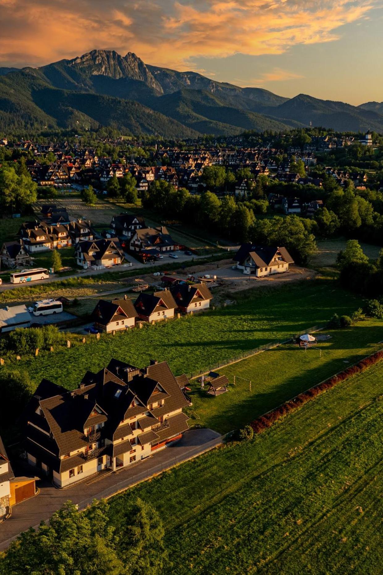 Grand Podhale Resort&spa - Jacuzzi - Sauna Finska I Laznia Parowa - Widok Na Tatry Гостьовий будинок