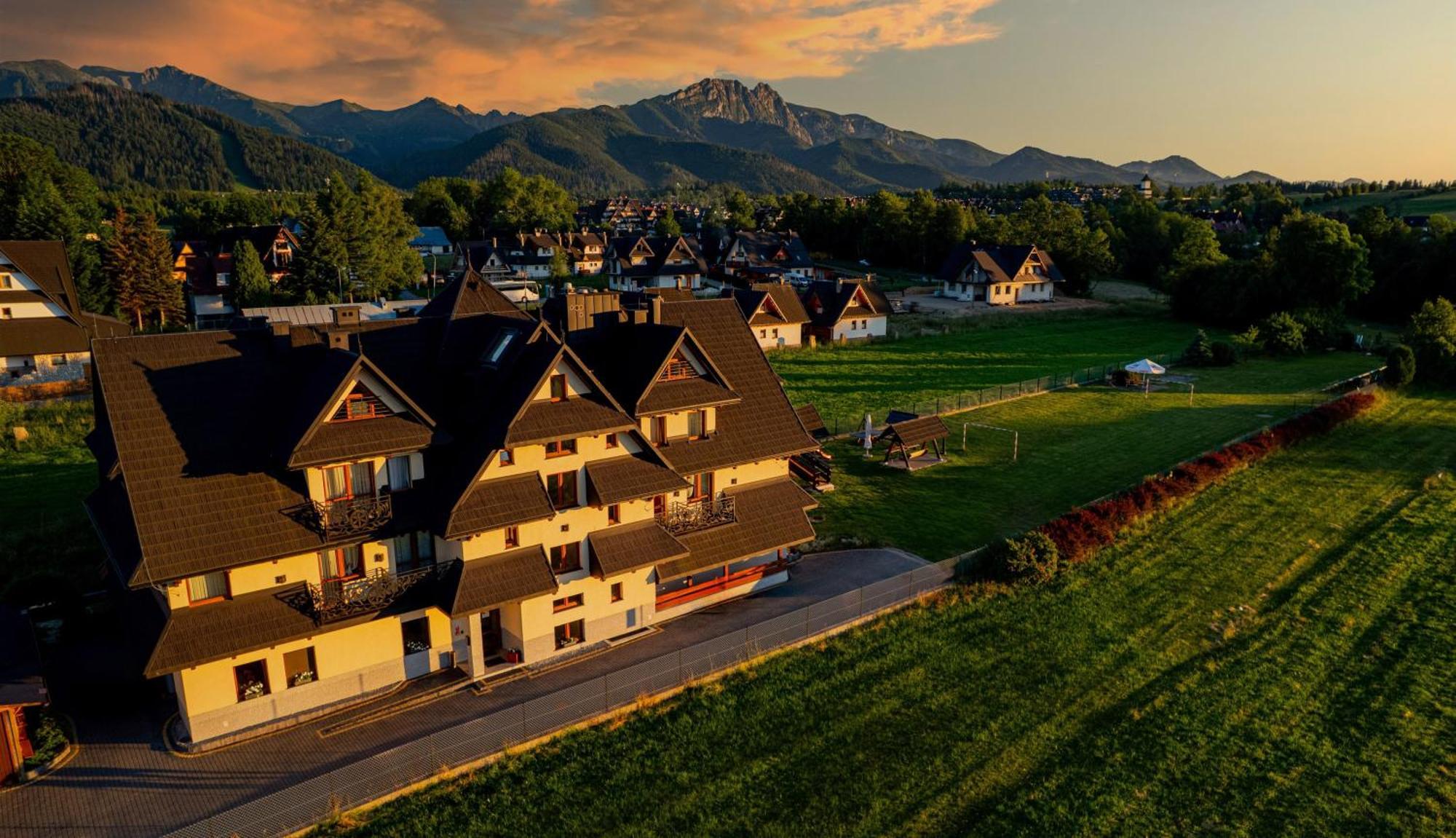 Гостьовий будинок Grand Podhale Resort&spa - Jacuzzi - Sauna Finska I Laznia Parowa - Widok Na Tatry Закопане
